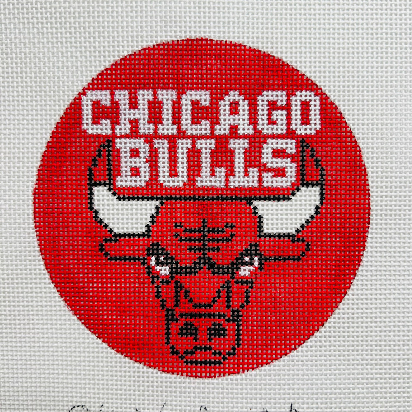 Chicago Bulls Round Needlepoint Canvas
