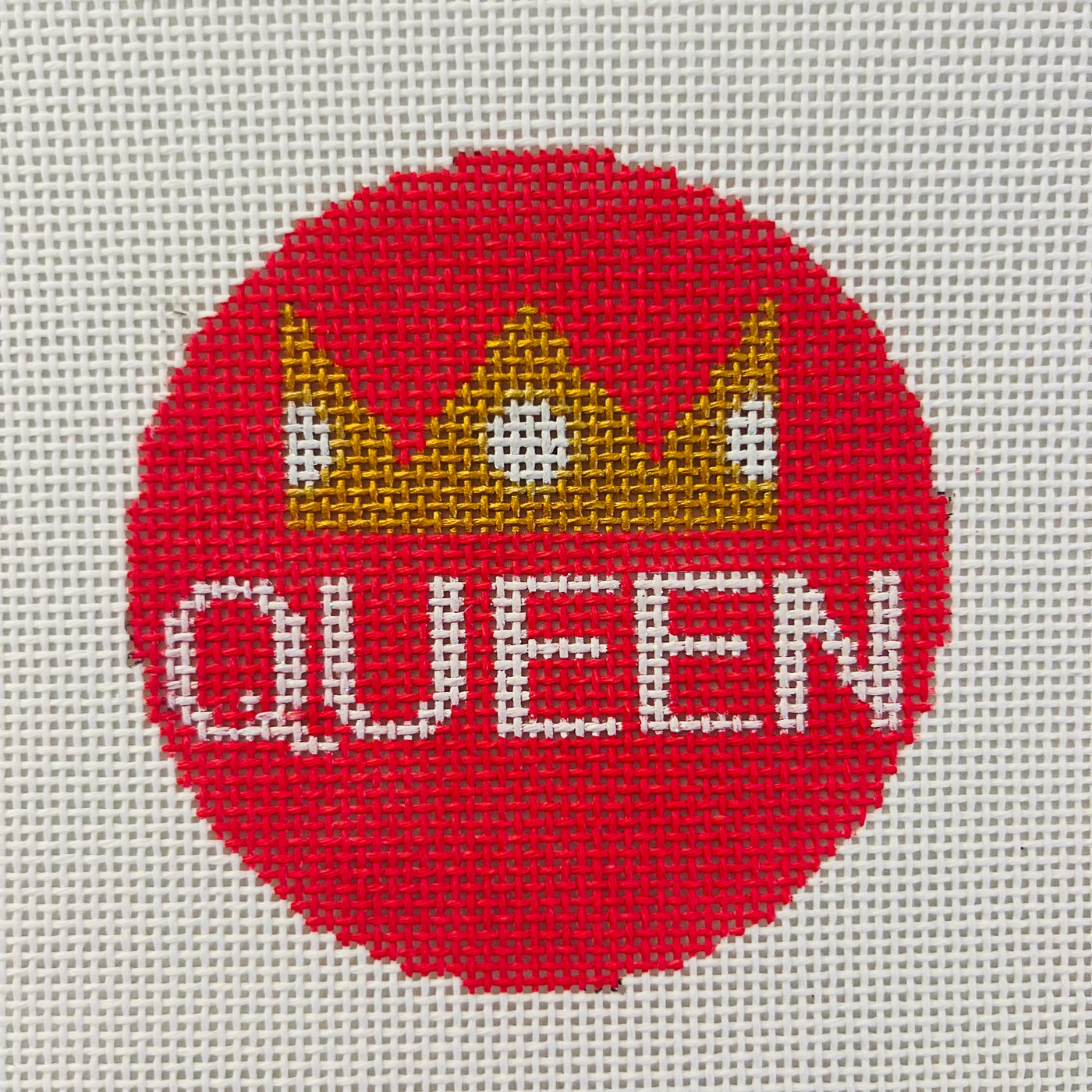 Queen Round Ornament Needlepoint Canvas