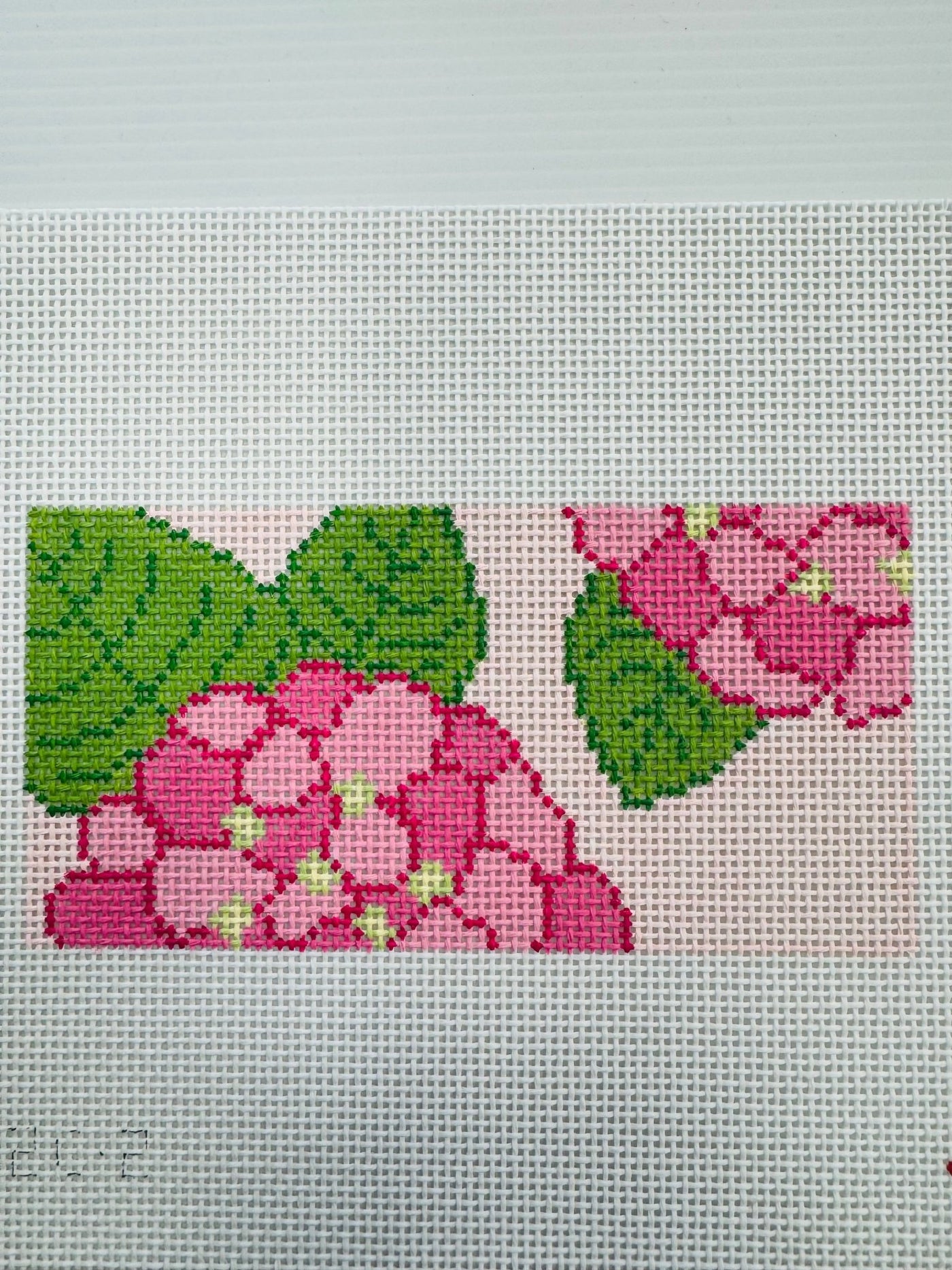 HYDRANGEAS PINK 6X3 needlepoint canvas - Bargello Needlepoint